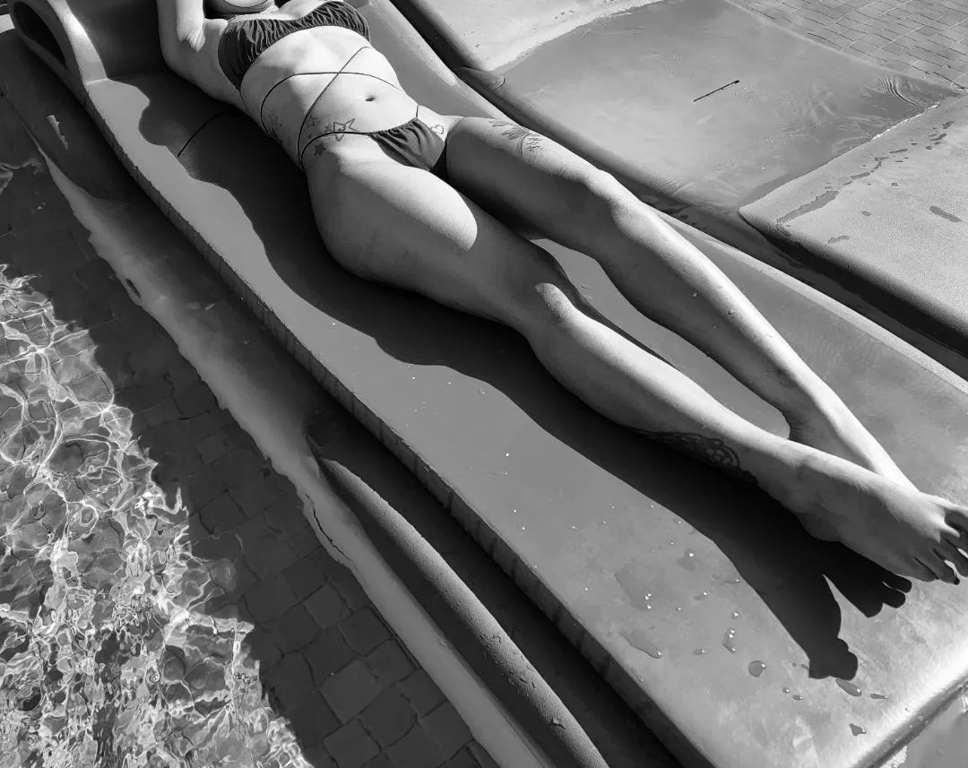 ☀️🏖 posted by Abi_bobax