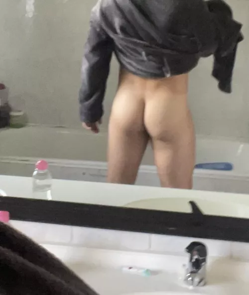 ☺️ by Melodic-Potato-9412