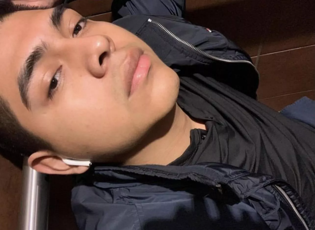 😘 posted by _i6_mind_