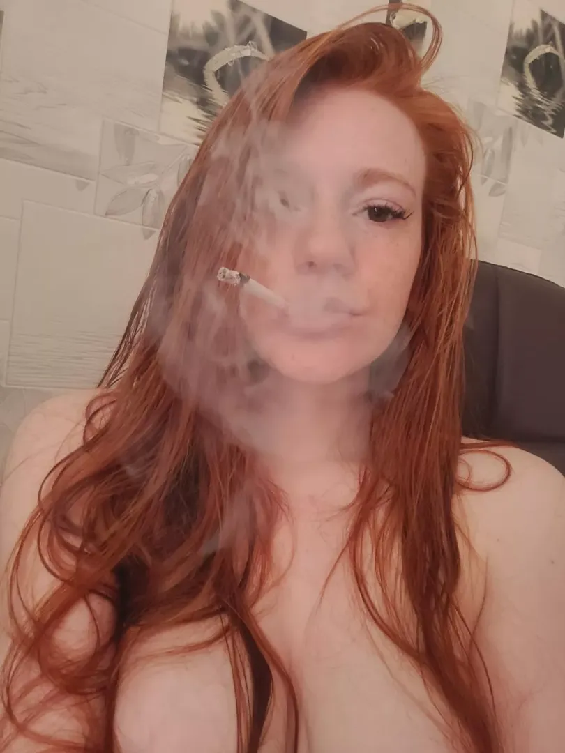 🚬 posted by Alice_ginger