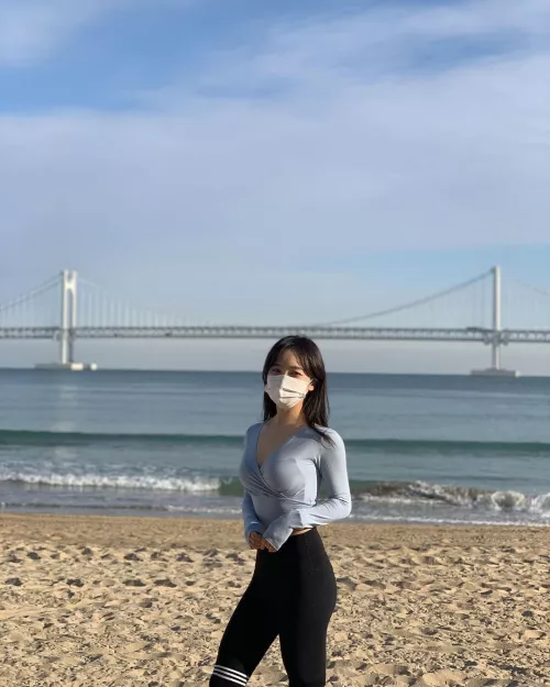 😷😷😷 by diuniasingcibai