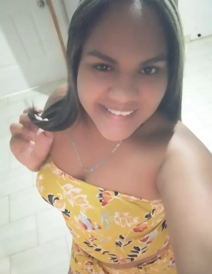 😘 posted by mariansexi14