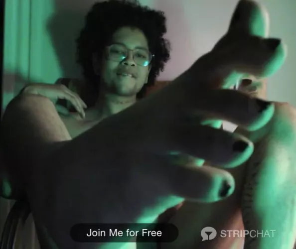 ✨👣✨ by aerithskiss