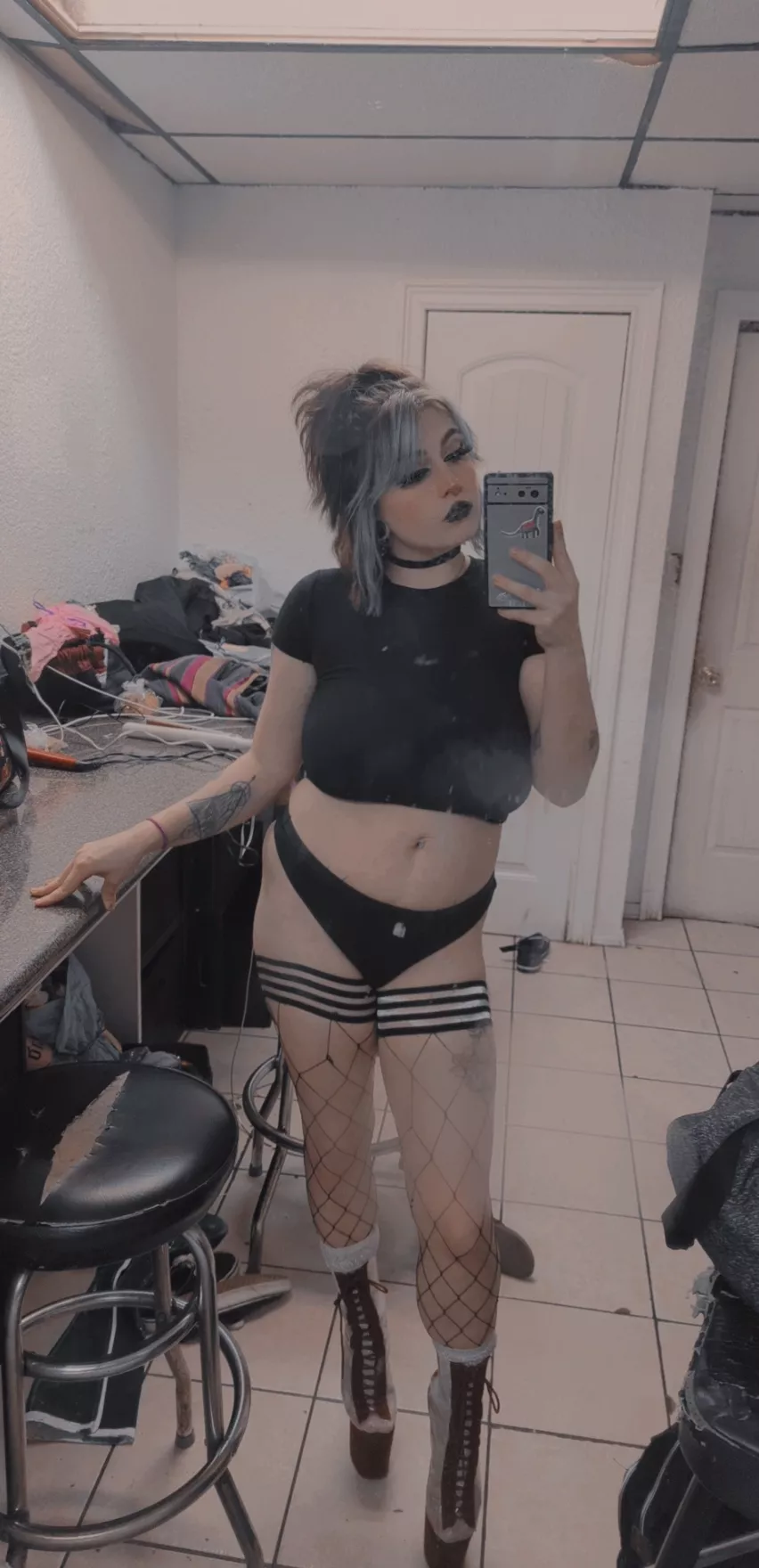 🥵 posted by HazelRae0