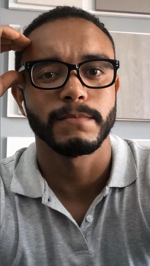 🥸 by clarkthegiraffe