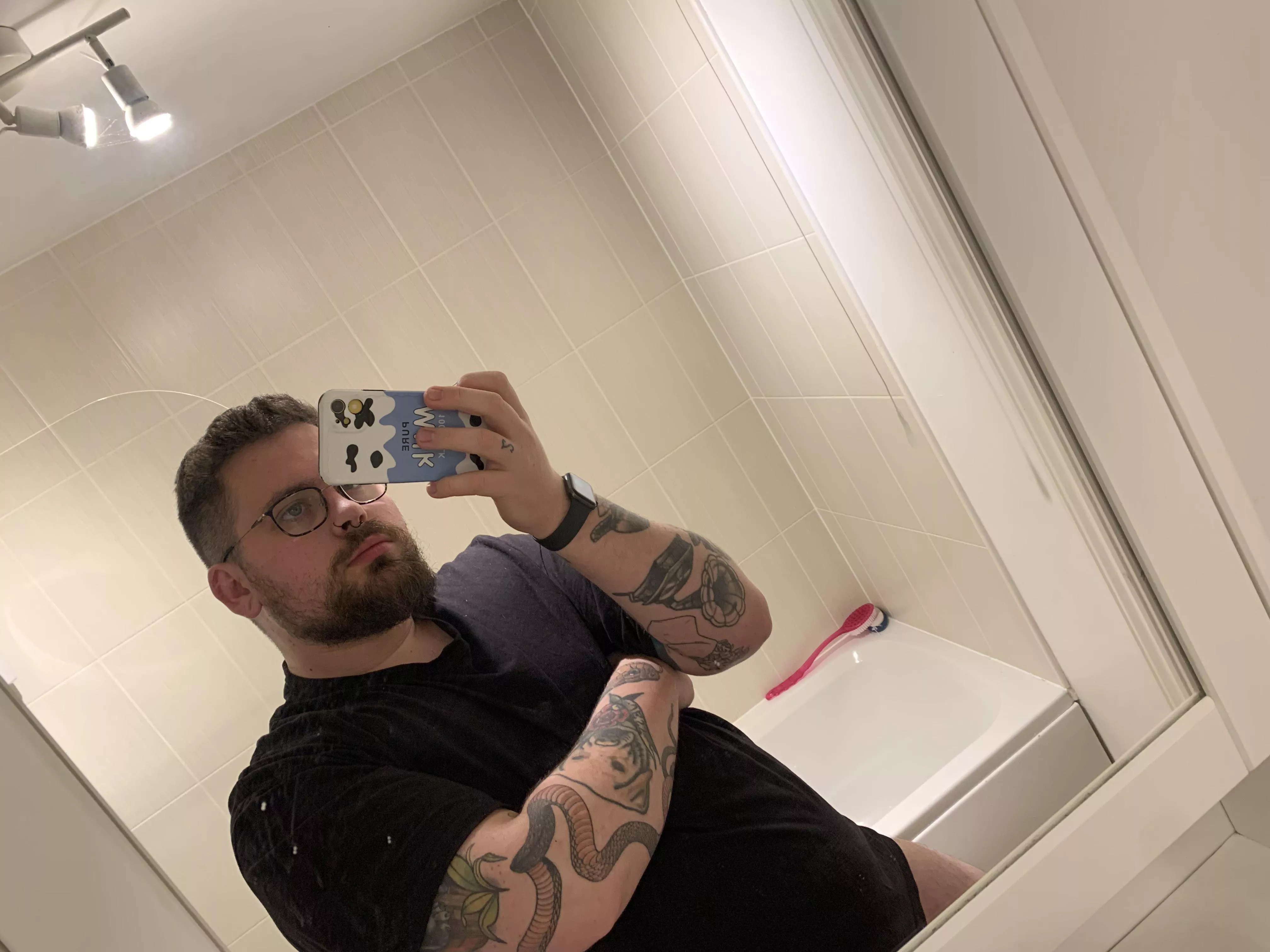 🤘🏼🤘🏼 posted by Frogsrqt