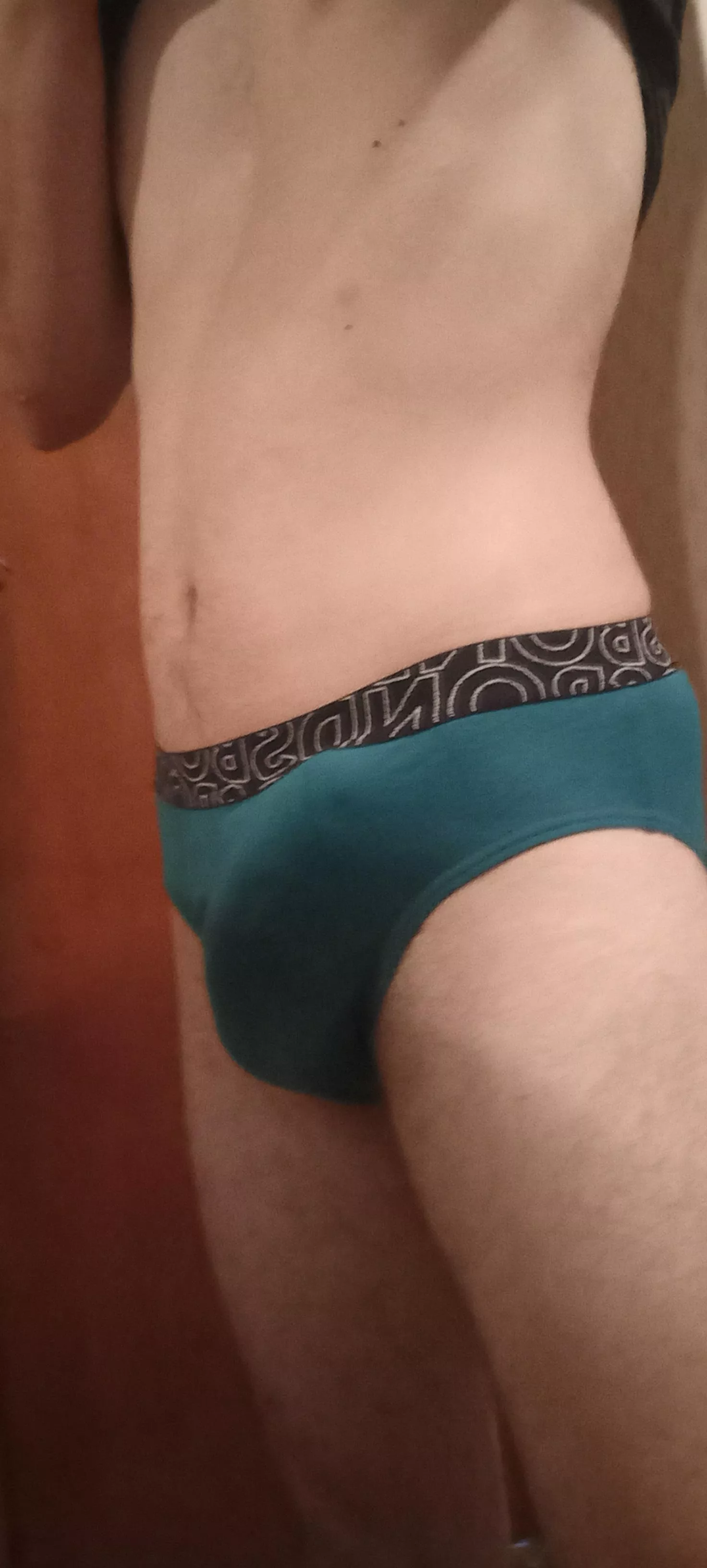 ☺ posted by randomhuman3322