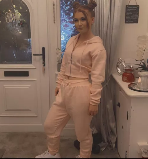 🍑 by shishakhalifa