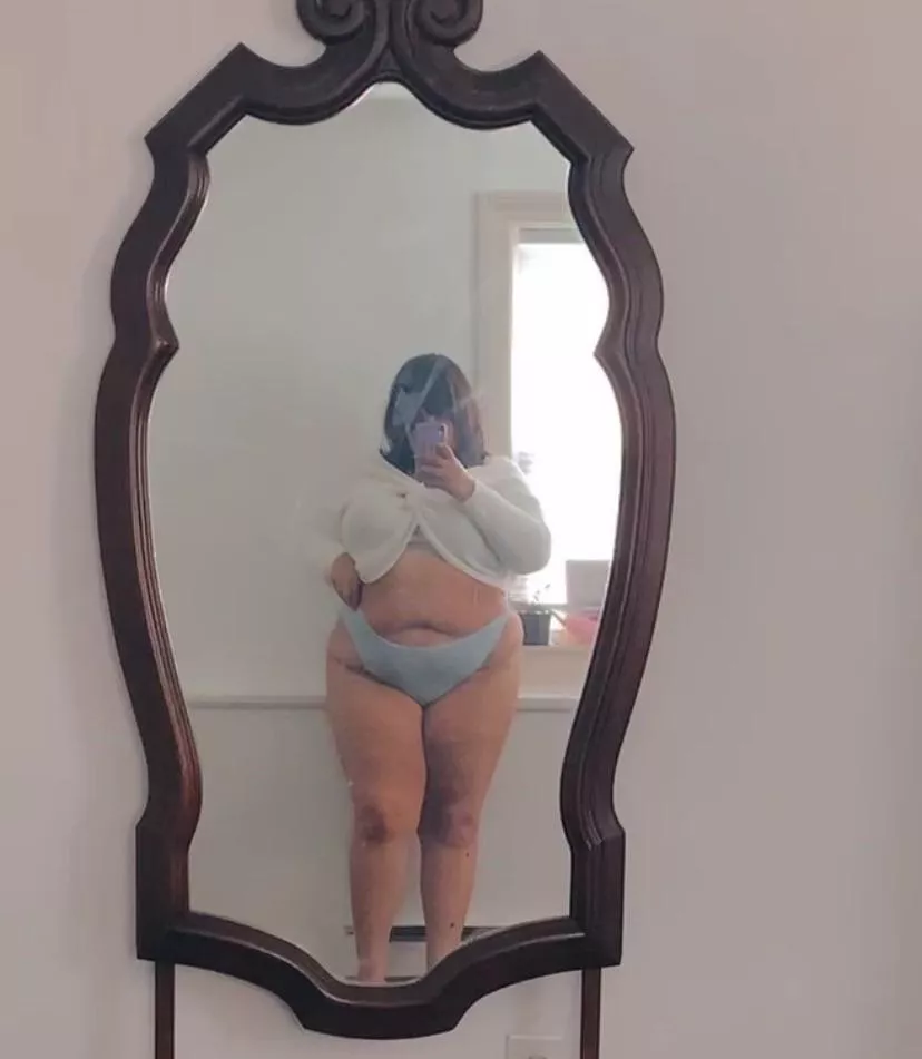 🙈 posted by mermaidstar1996