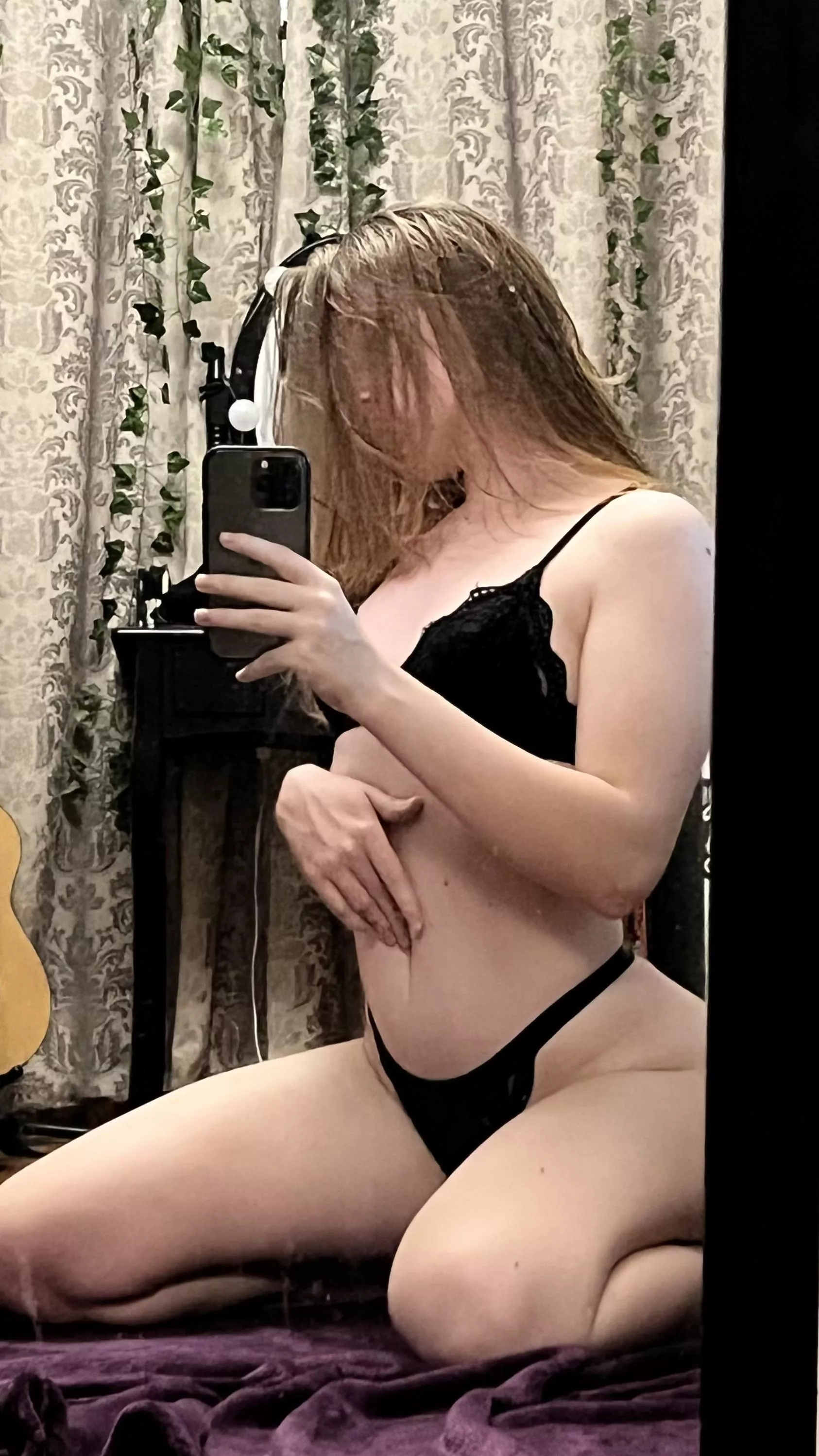 🕷 posted by Kylie-r0se