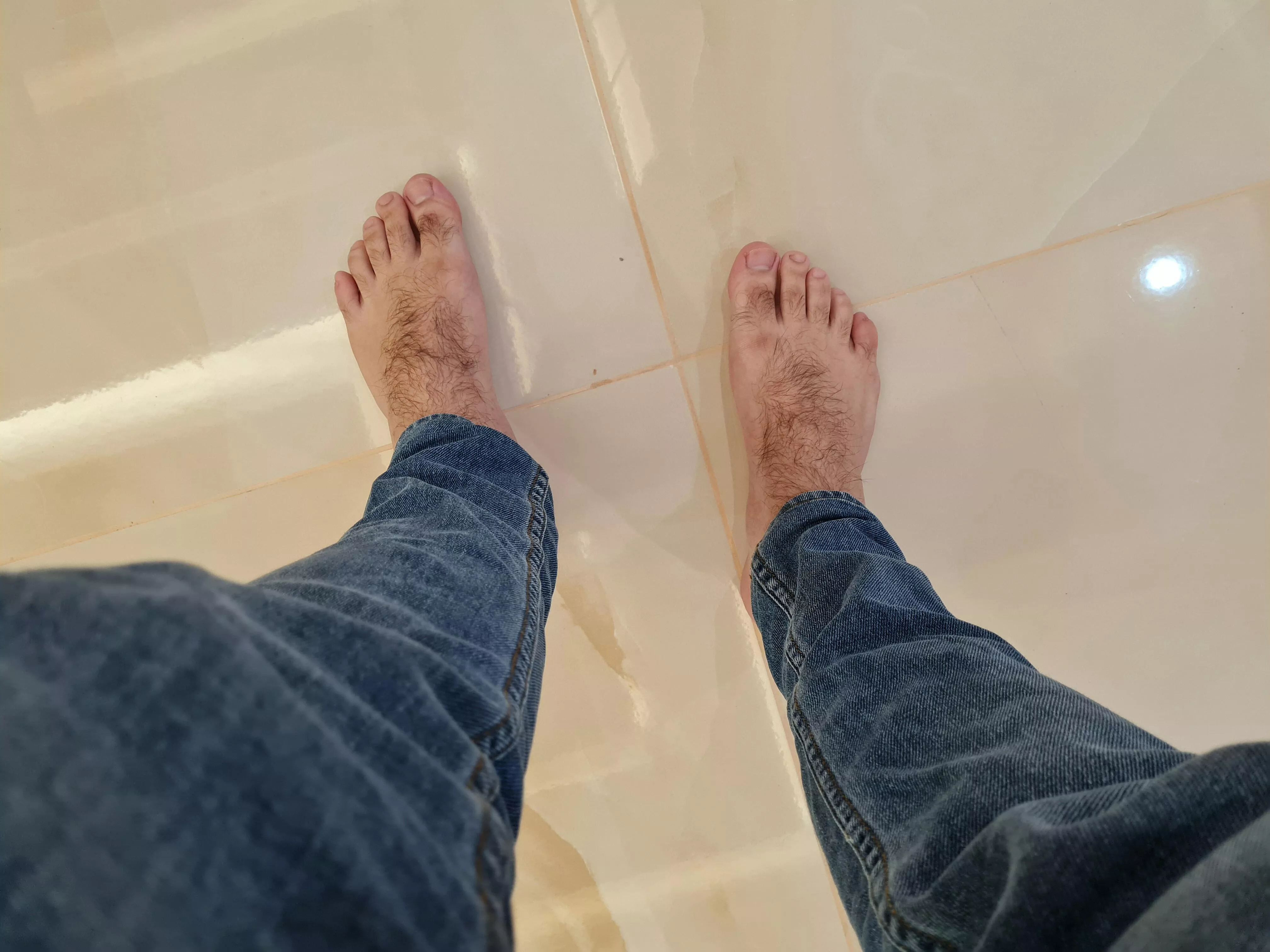 👣💋 posted by Aadamm1993