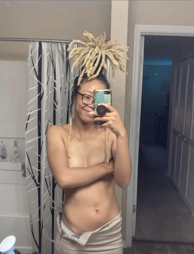 🌴 posted by daaniiiphantom