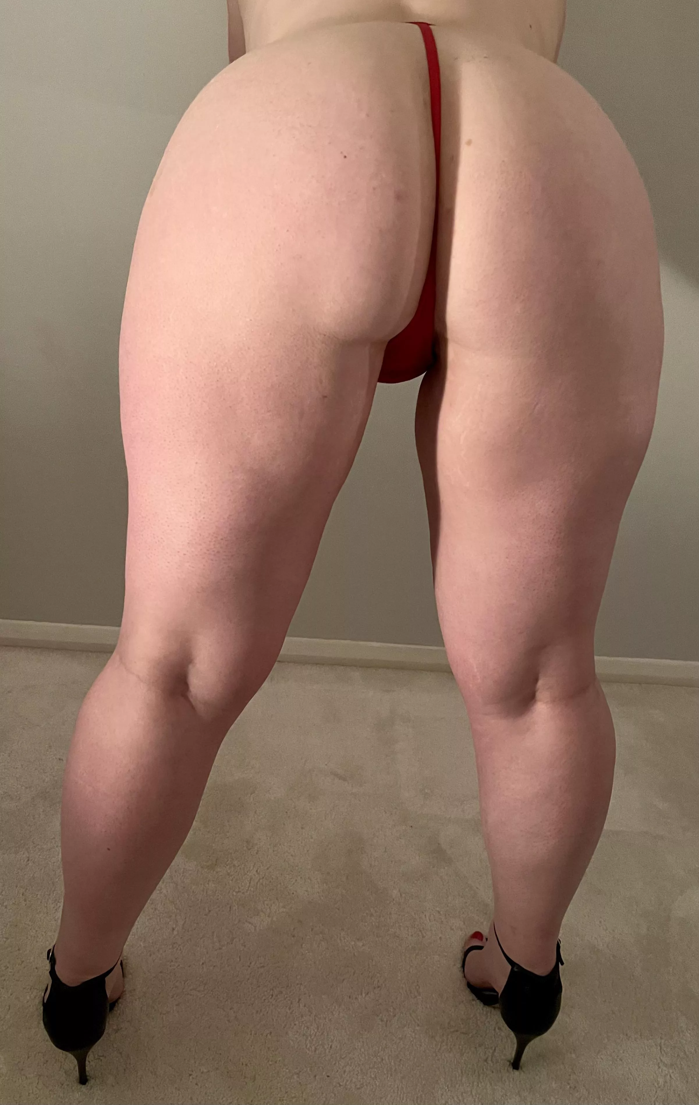 😘 posted by funcouplex