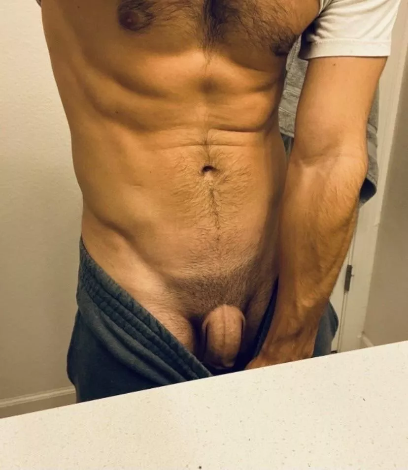 🍆💪🏼 posted by Hewasnumberuno