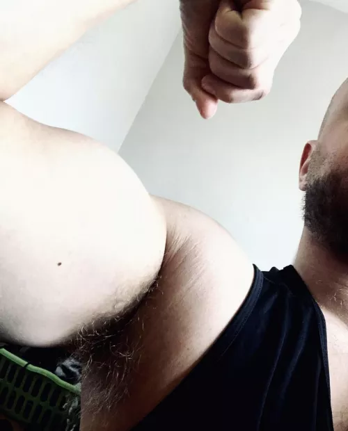 💪🏼😉 by camohatjock