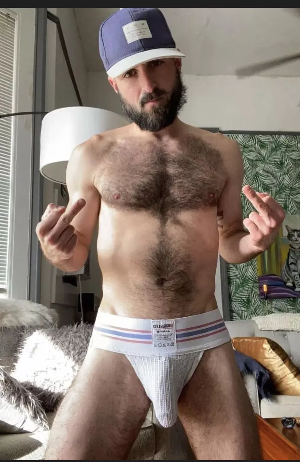 😈 posted by 2400nola