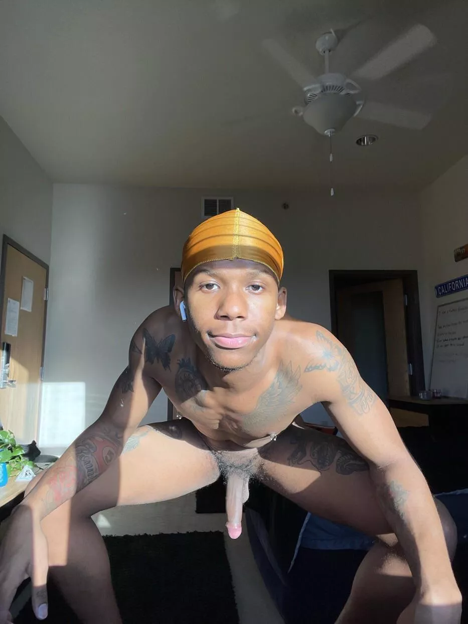 😩😩 posted by DlBbc97