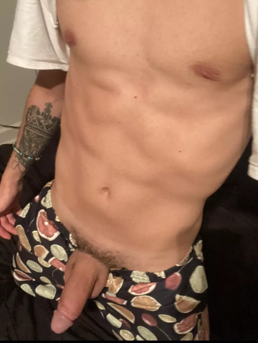 😎👅👅 posted by twinkn1