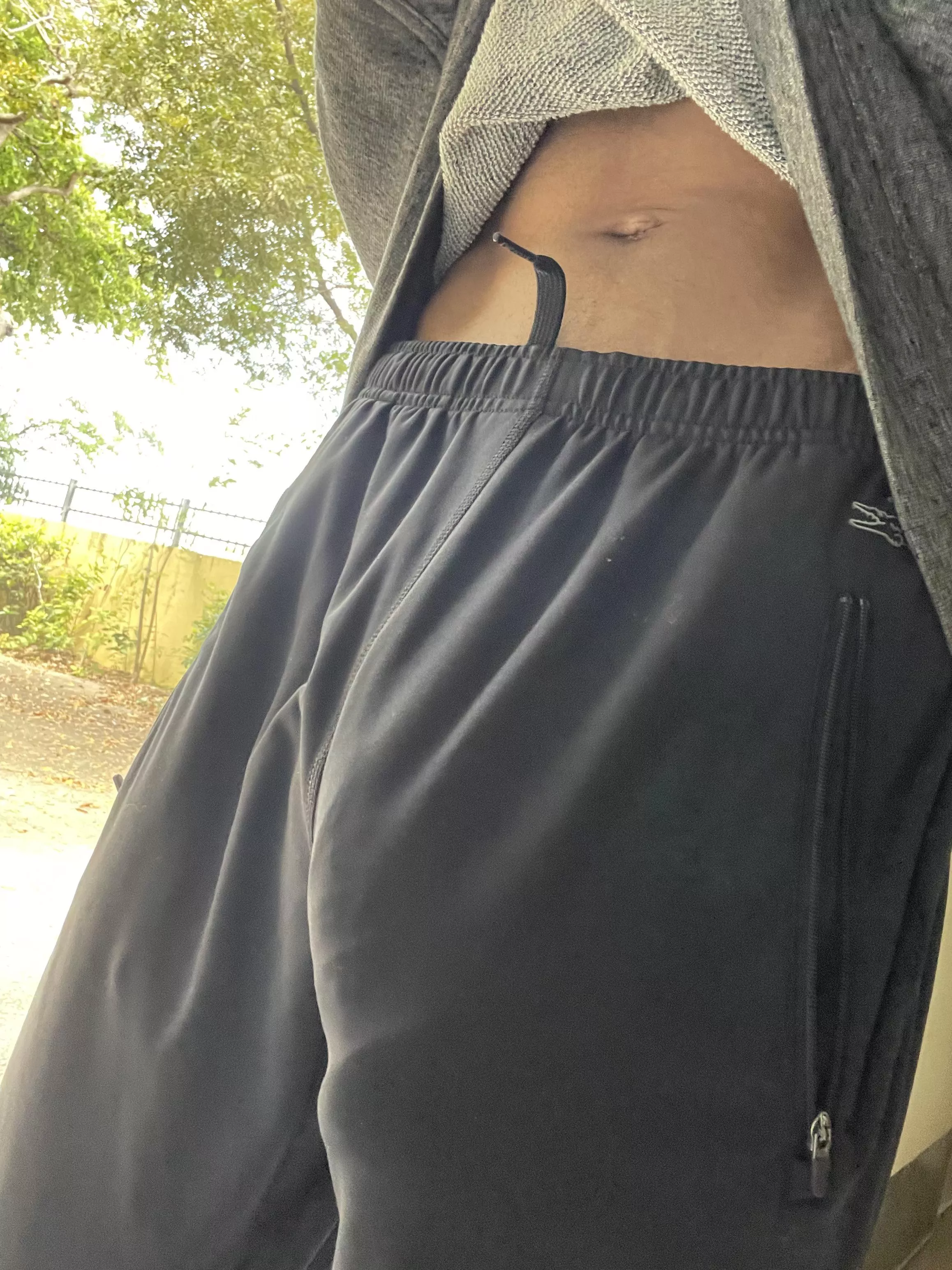 🍆 posted by PrettyFlvckooo