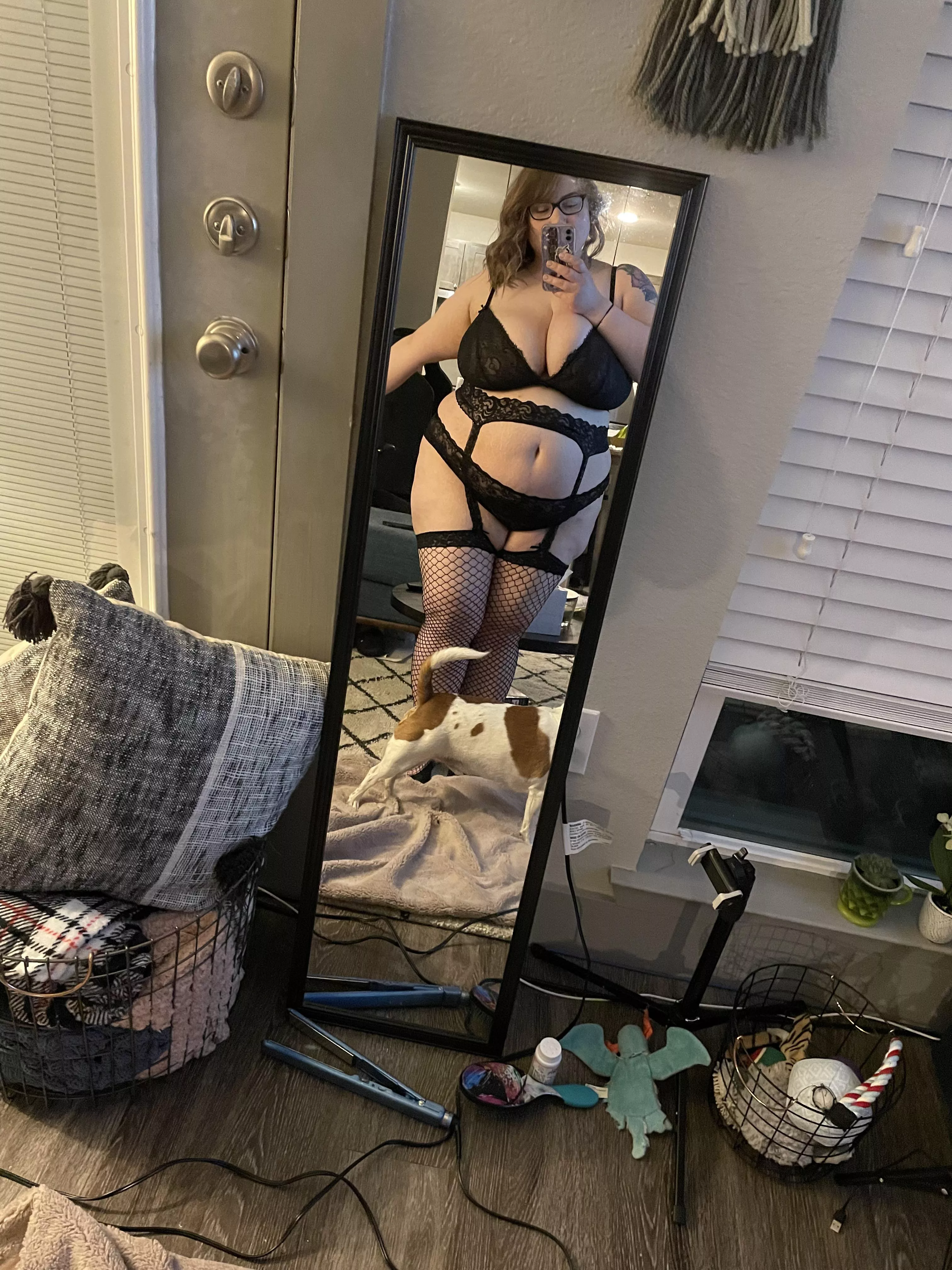 🖤 posted by saraafterglow