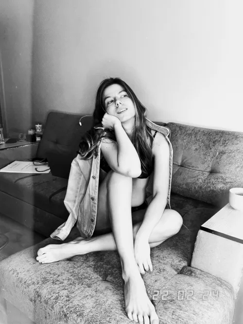 ✌🏼 by vvcalendar