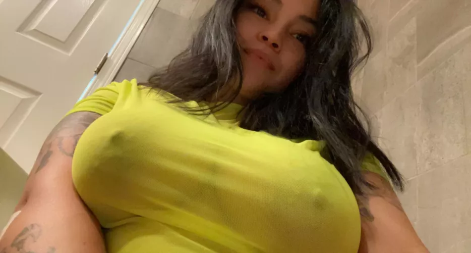 💛 by GloomyStill_