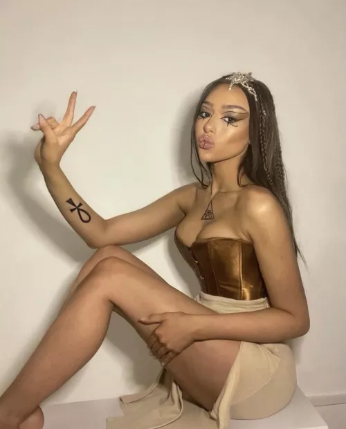 ✌🏼 by Light5735