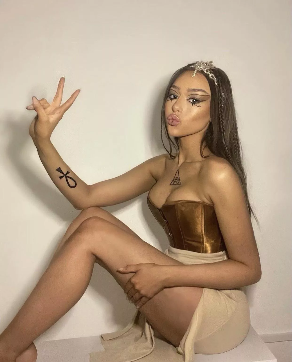 ✌🏼 posted by Light5735