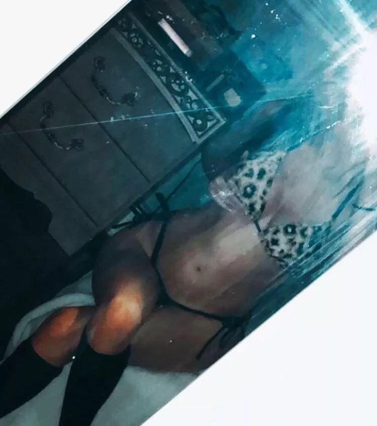 🤭 posted by Bleachedchickenugget