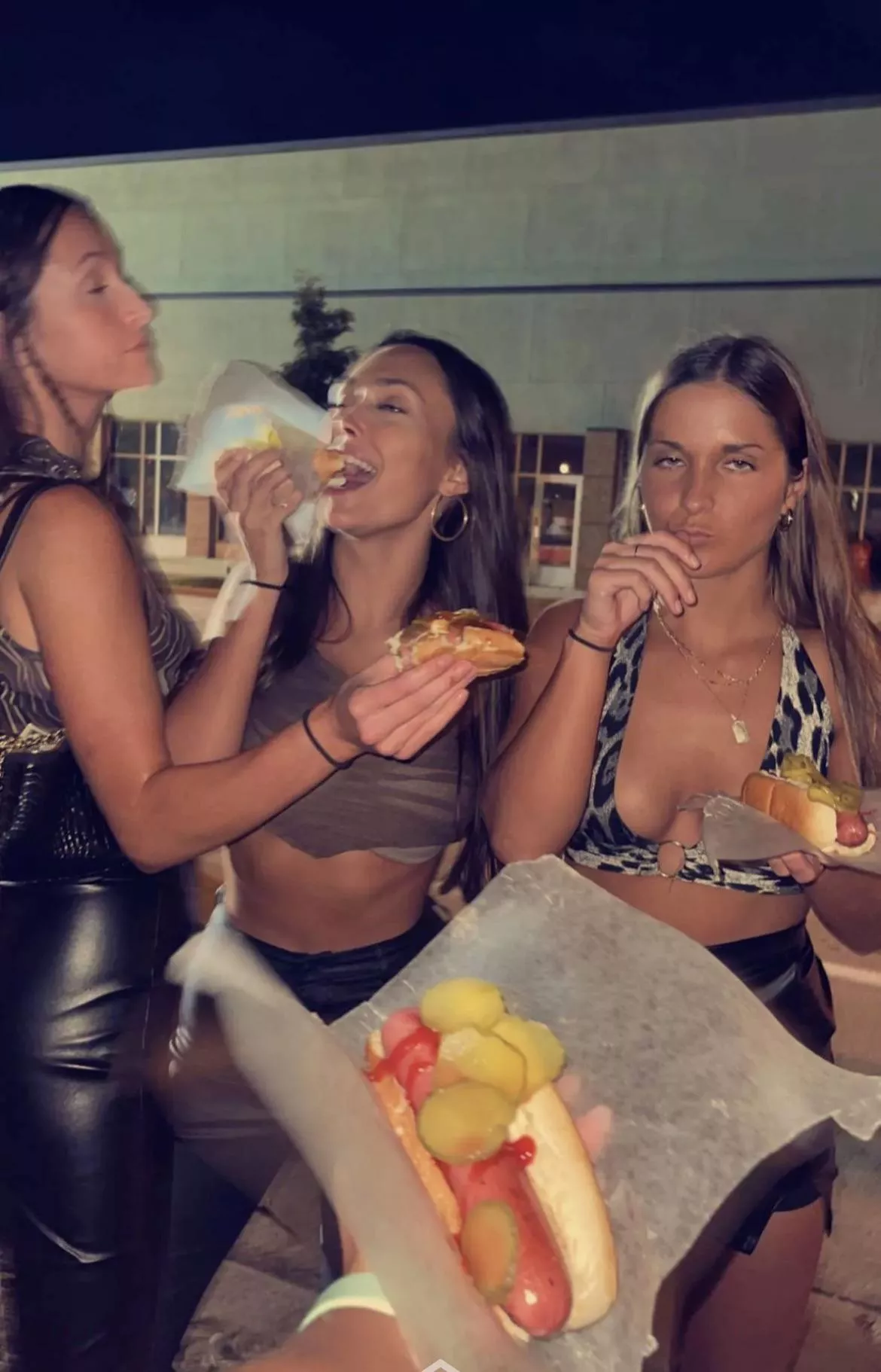 🌭 posted by Toven2