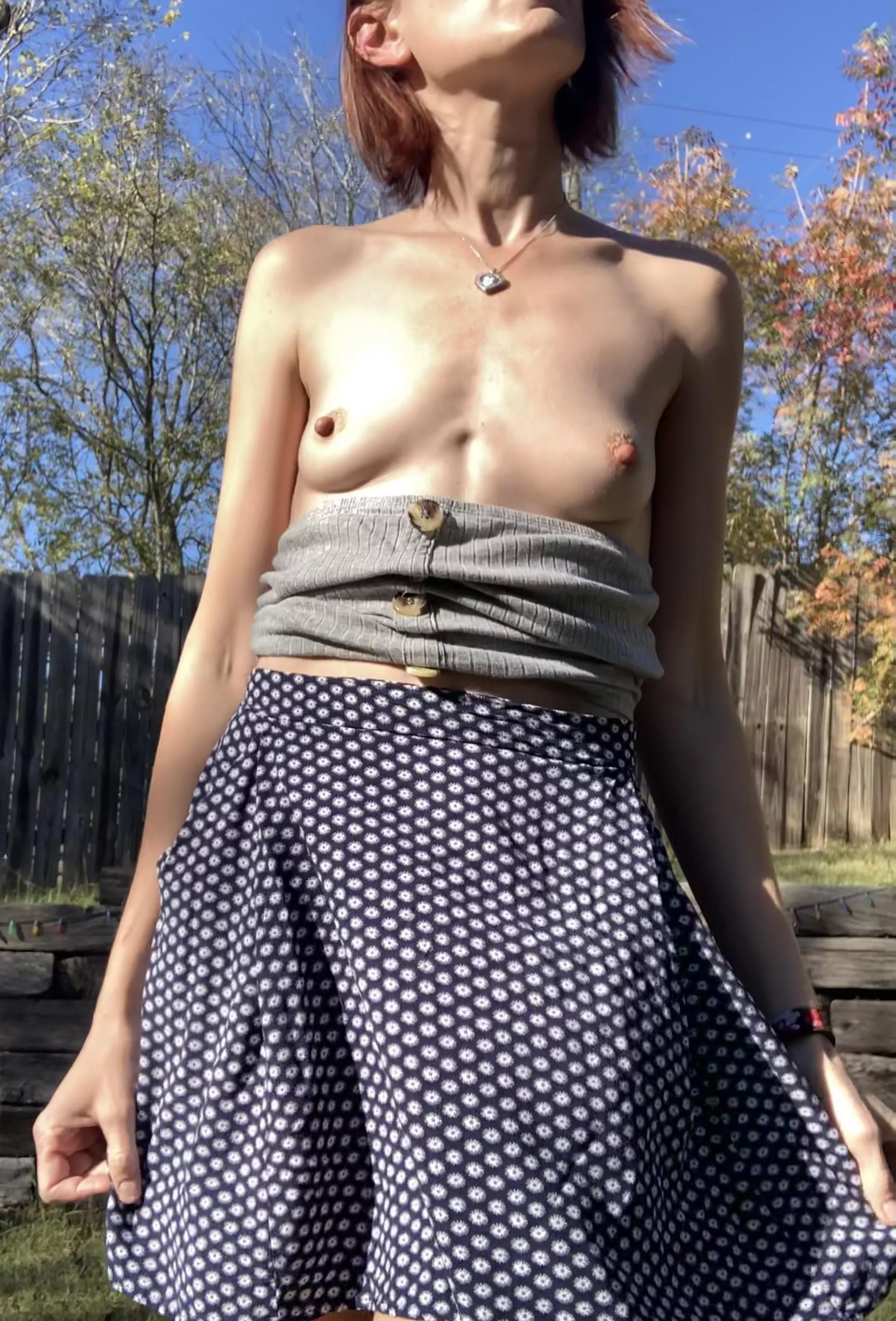 💋 posted by TheS1lentObserver