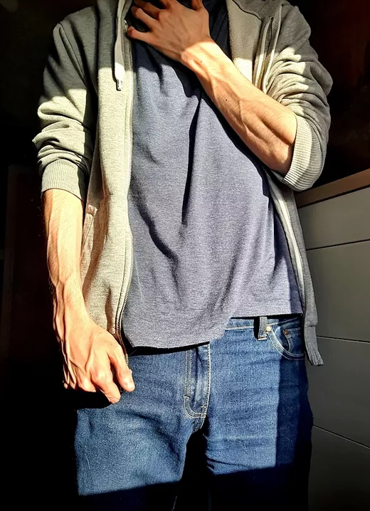 👉👈 posted by MasterpieceNo6802