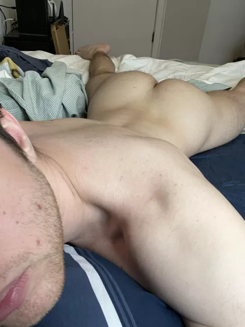 🍑 by balladoftwilight