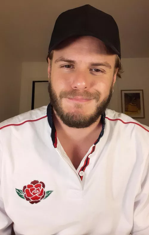 🏴󠁧󠁢󠁥󠁮󠁧󠁿🌹 by pundstorm