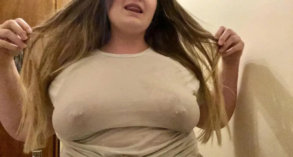 💋 posted by ChristyCream30