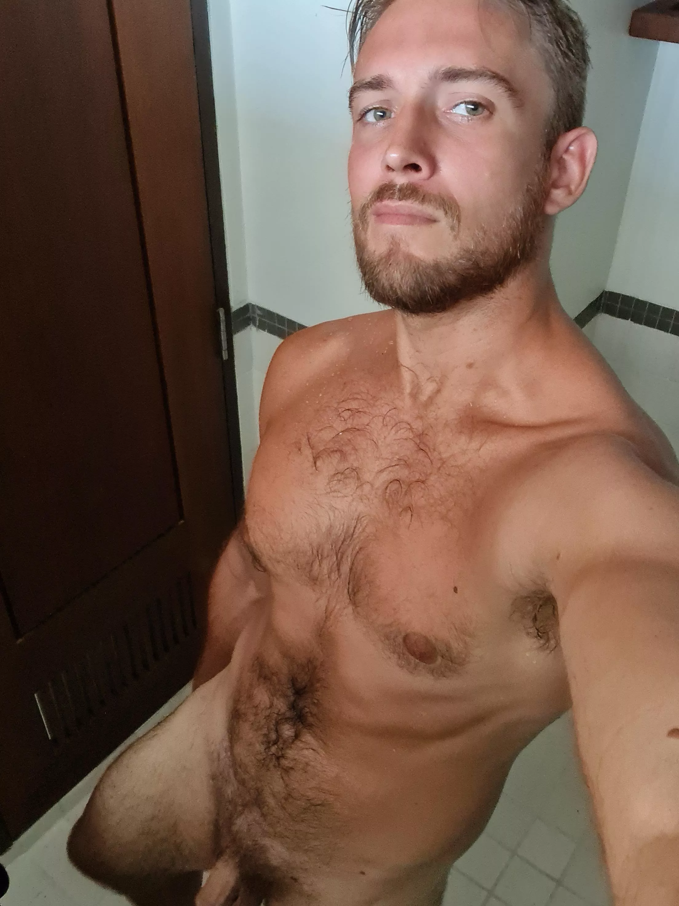 :)) posted by BenUKfriendly