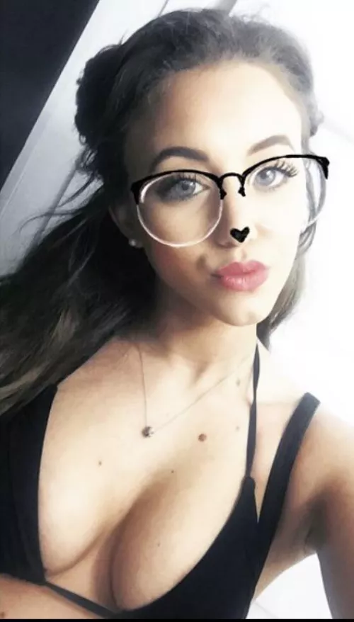 😻😘 by GazelleAfraid8272