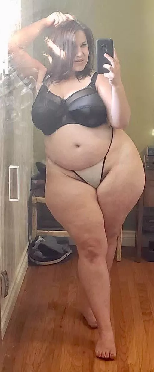 😍😍😍 posted by kinkykat977