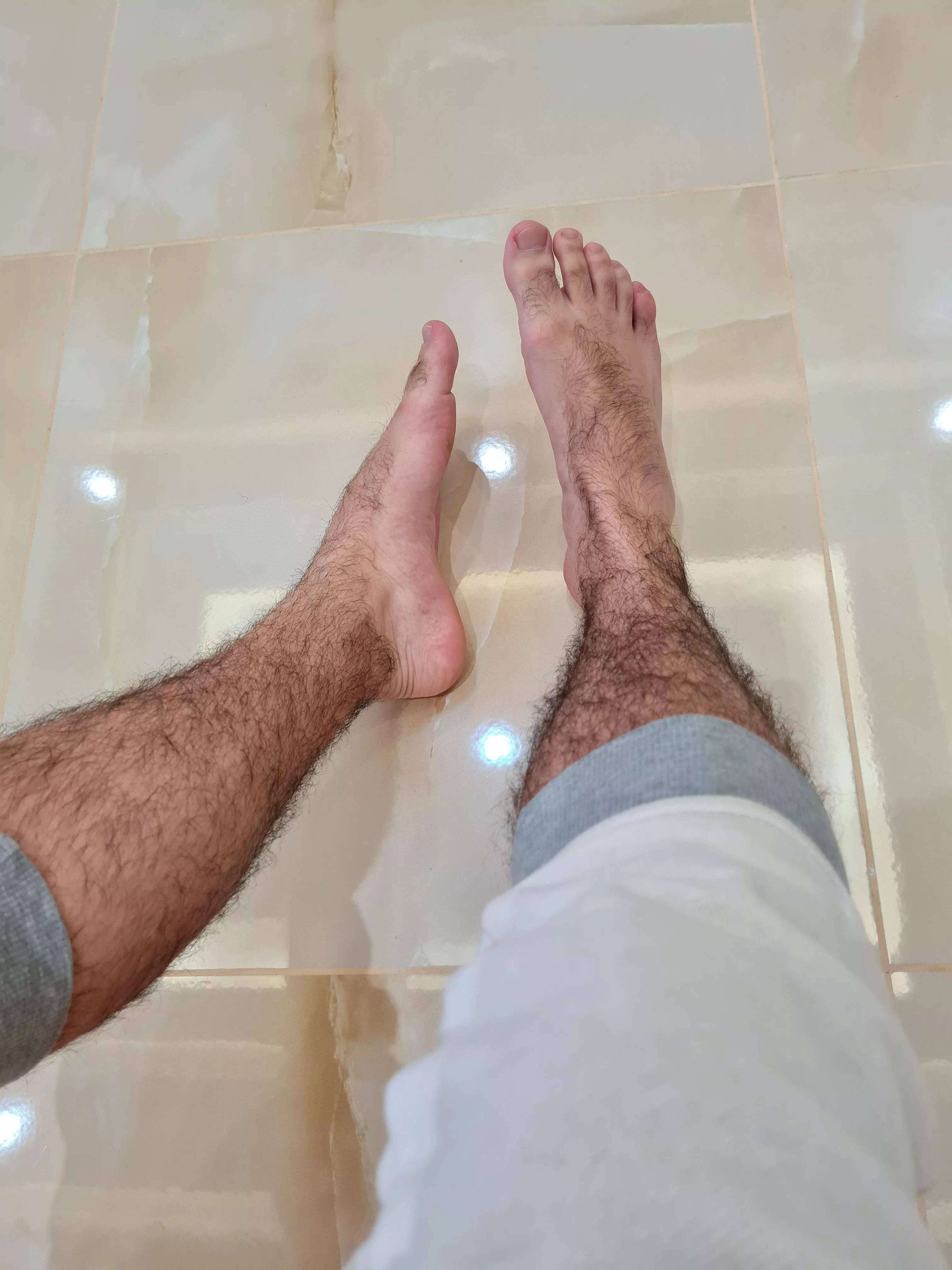 👣💋 posted by Aadamm1993