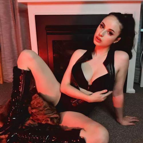 👠💦💦👠 by Goddesskathie34