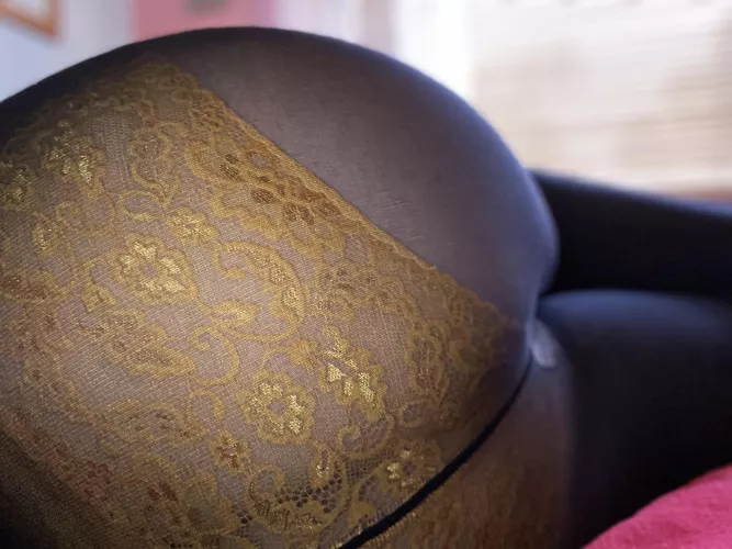 💛🖤 by napoleond74