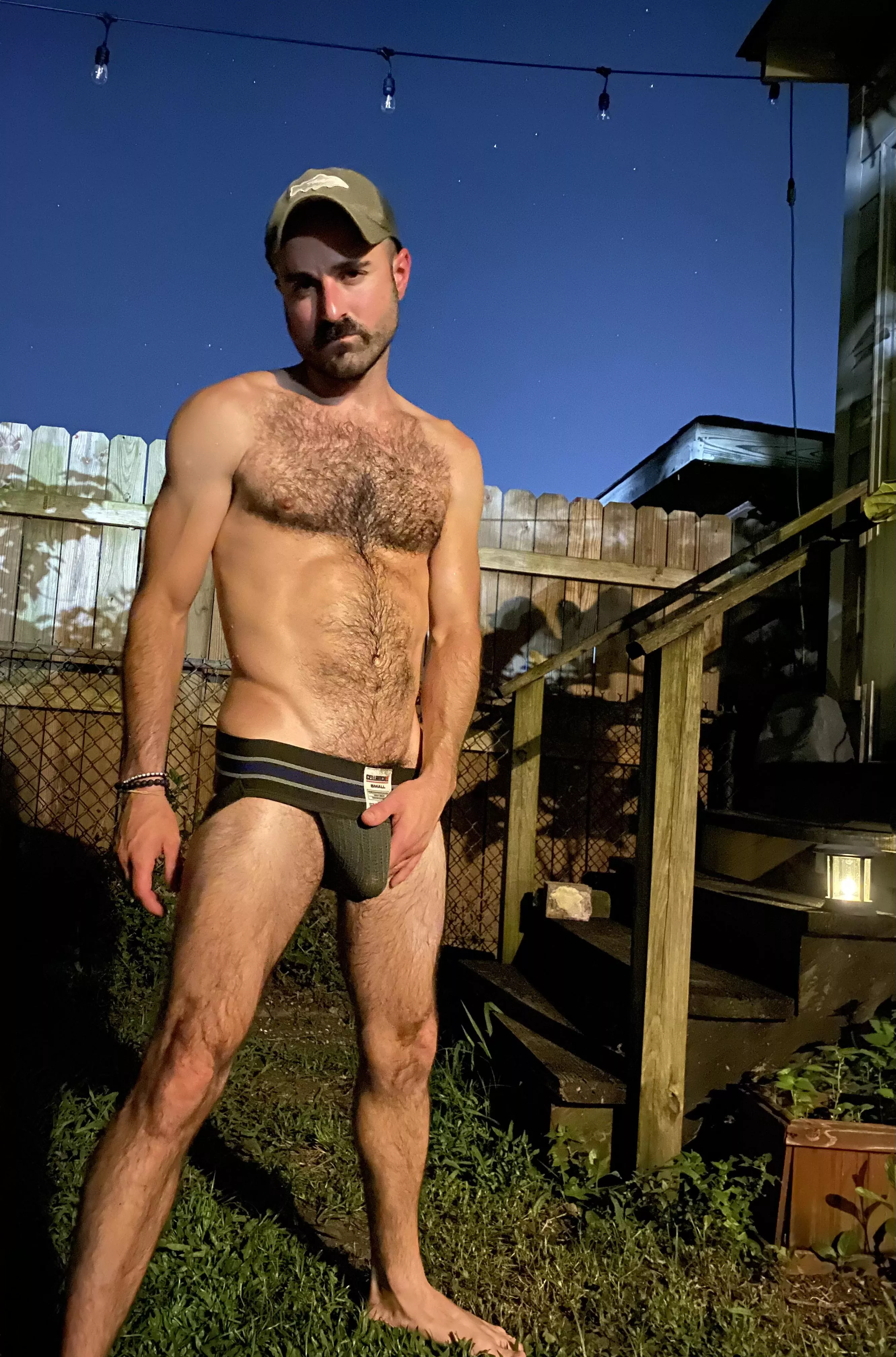 😈 posted by 2400nola