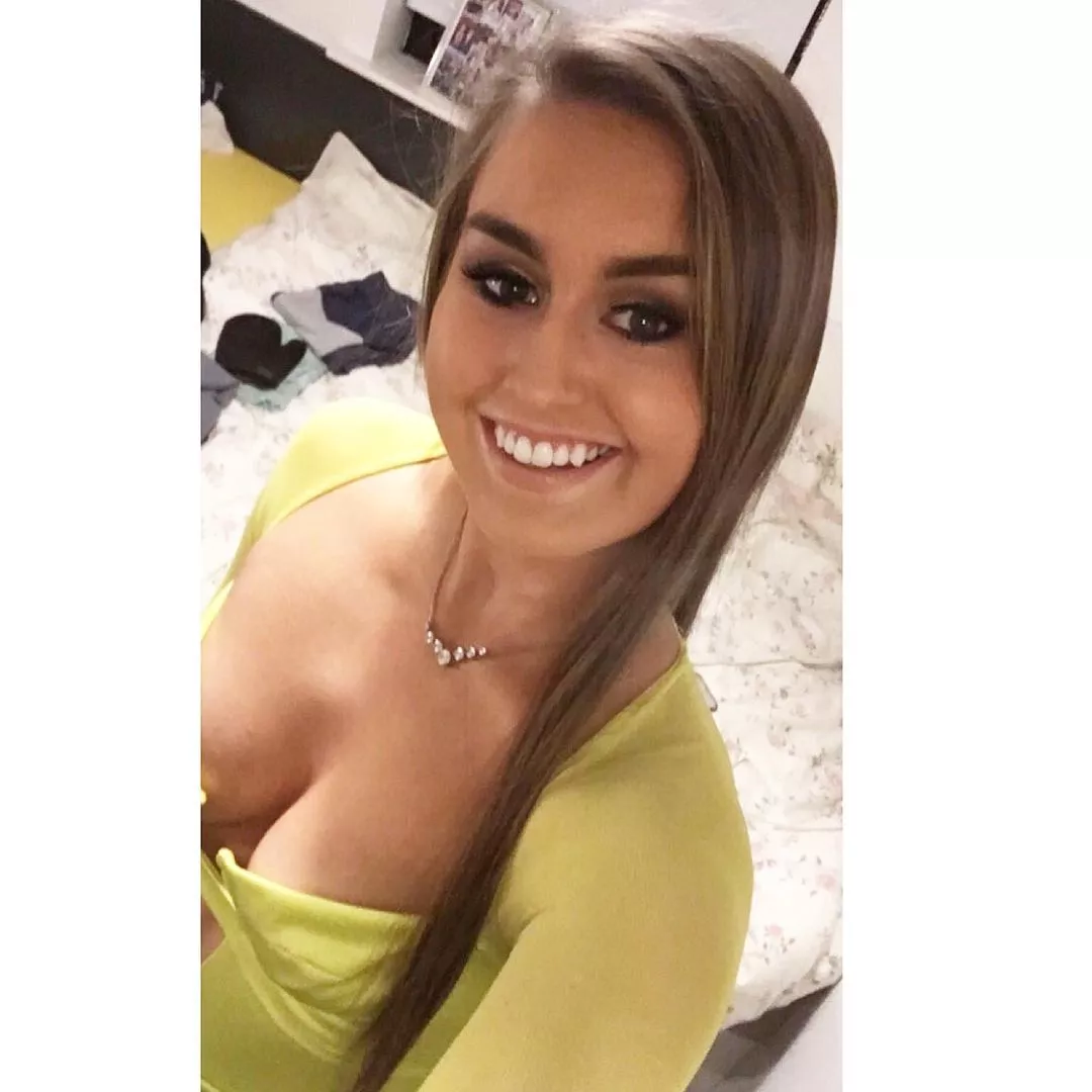 🤤 posted by SotonTom123