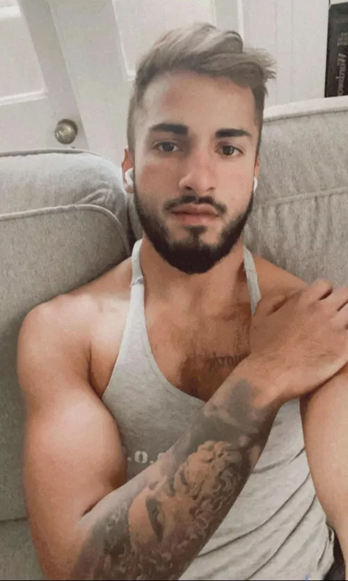 🤌 by lauricandre11