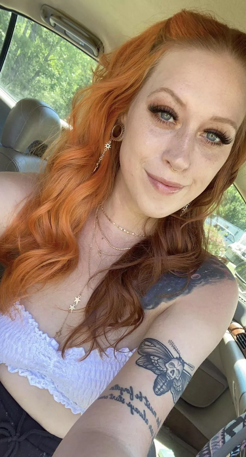 🖤🖤🖤 posted by istayyawayyyX