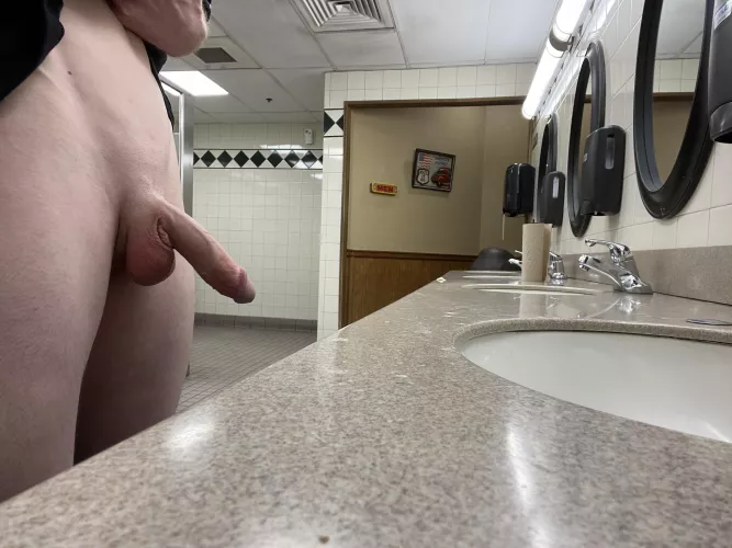 🤷🏼‍♂️ by verywhitemale