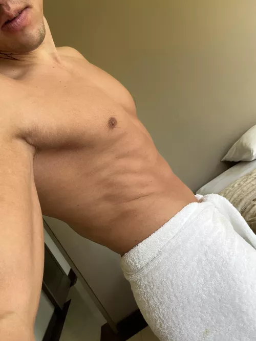 💪 by alangrantxxx