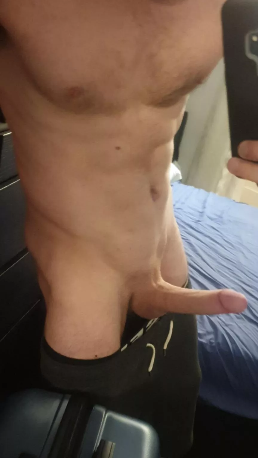 🍆 posted by meatstickmilk