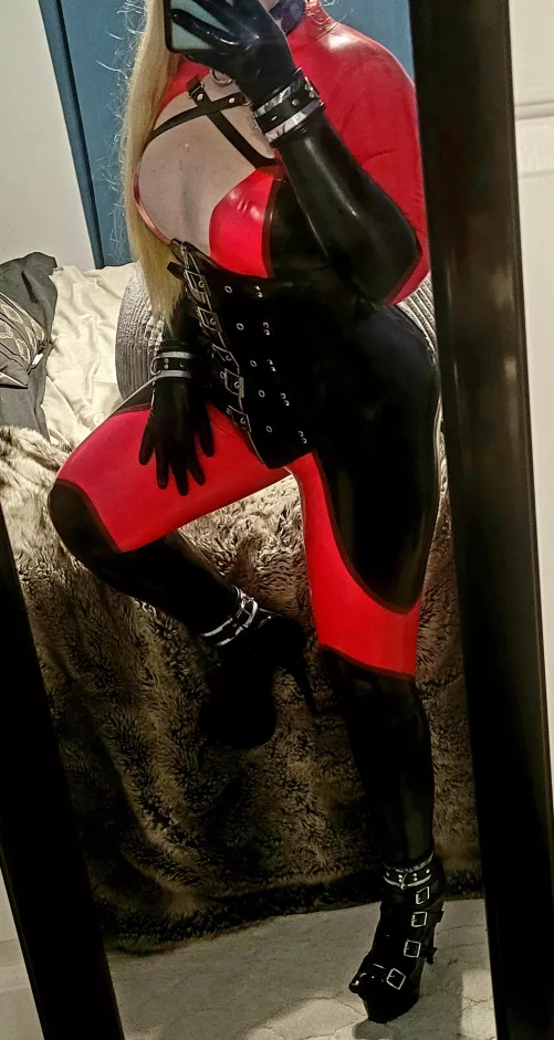 💚 by SweetheartLatex