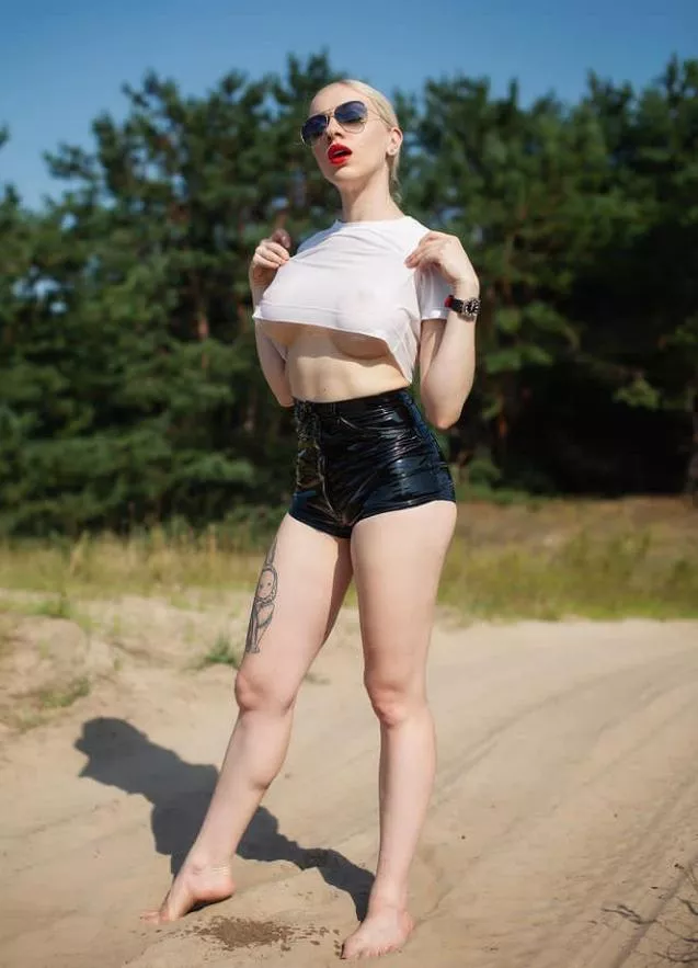 👅👅👅 posted by angelina_Goddess